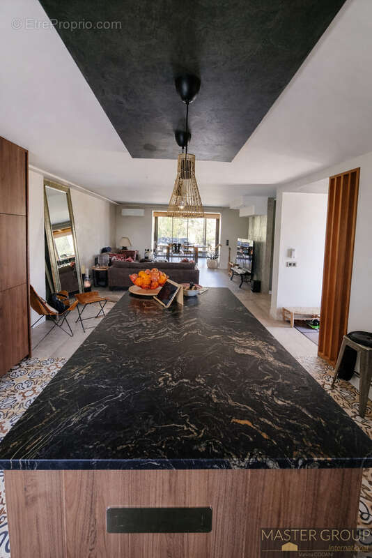 Maison à SAN-GAVINO-DI-CARBINI