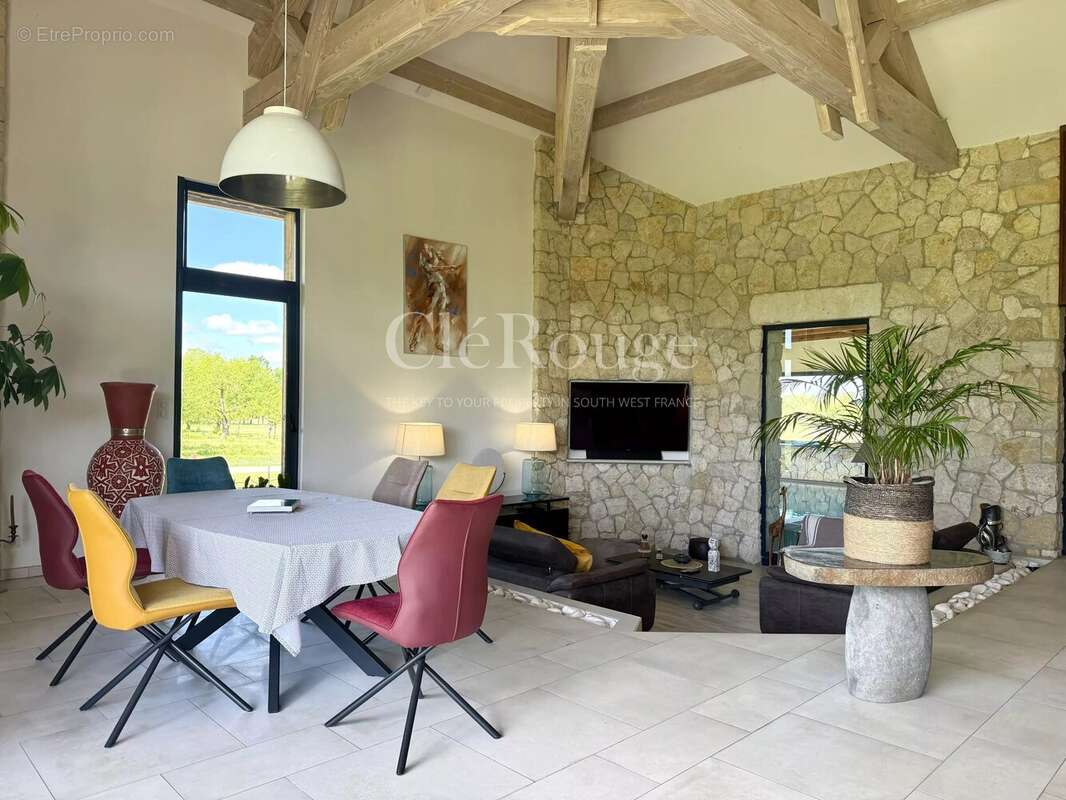 Maison à EYMET