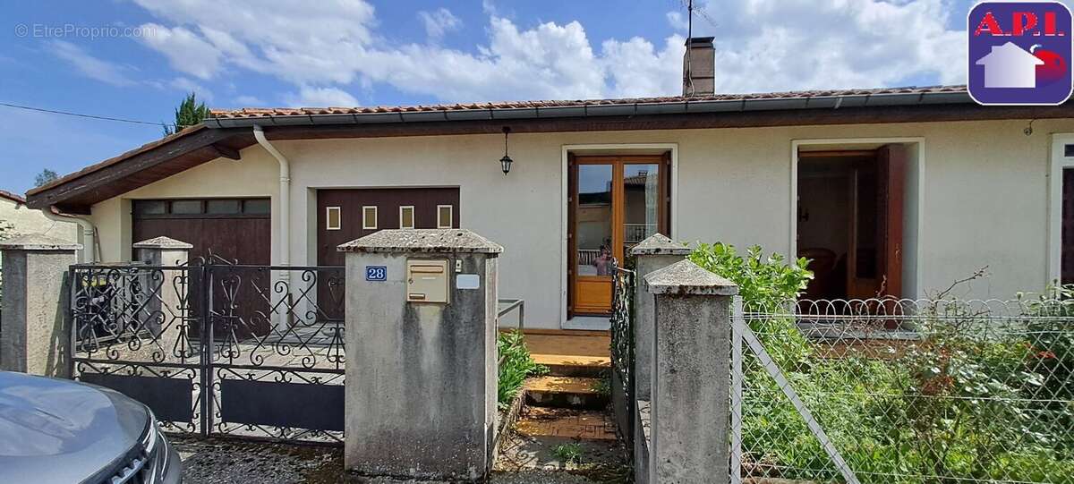 Maison 86 m² à Villeneuve-D'olmes  - photo 2