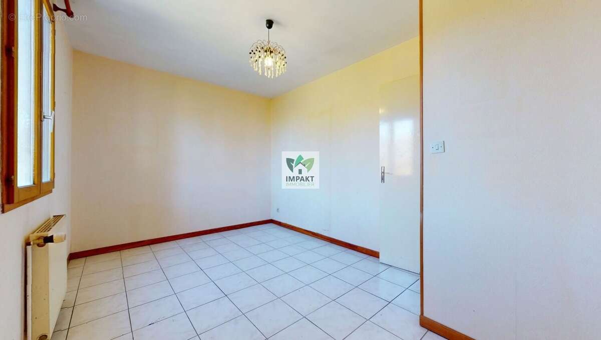 Maison à EVETTE-SALBERT