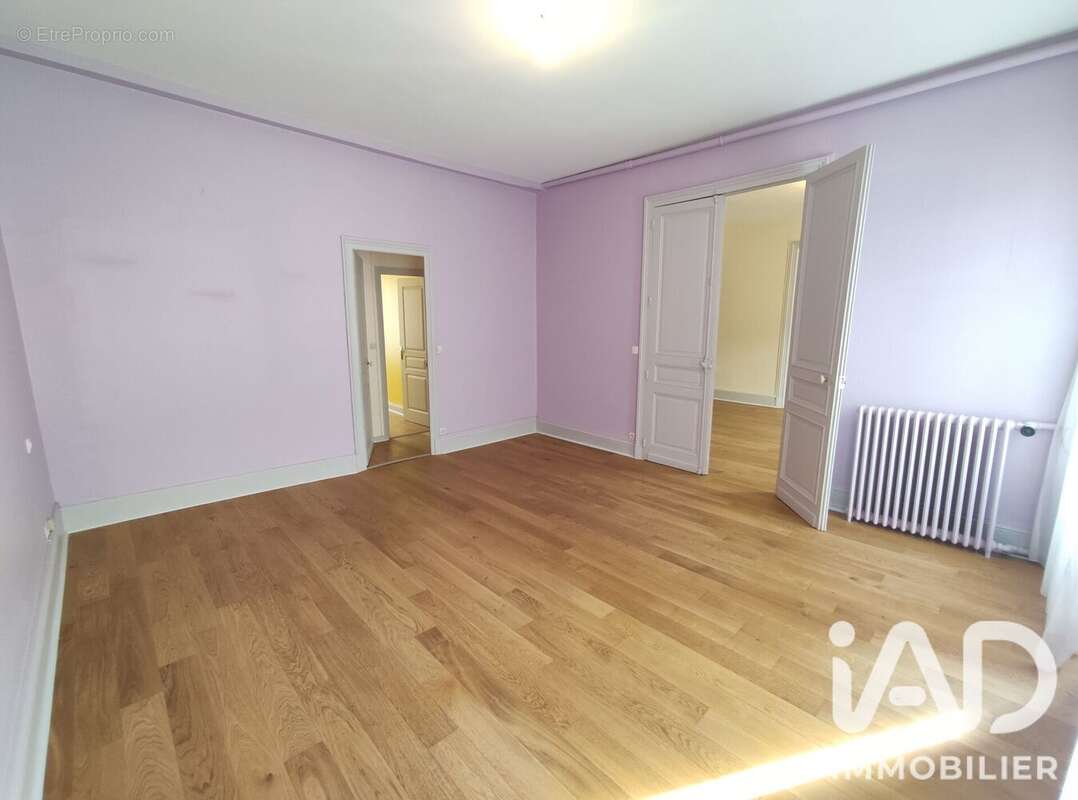 Appartement 154 m² à Poitiers  - photo 9