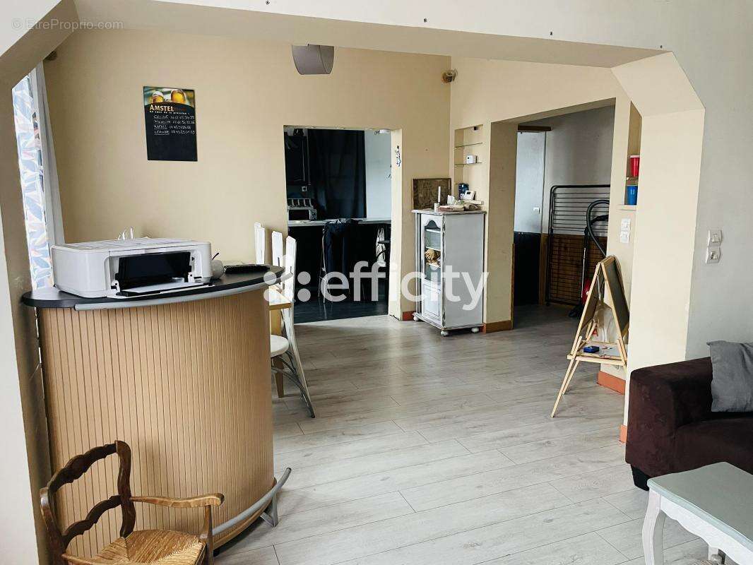 Maison à LA FERTE-BERNARD