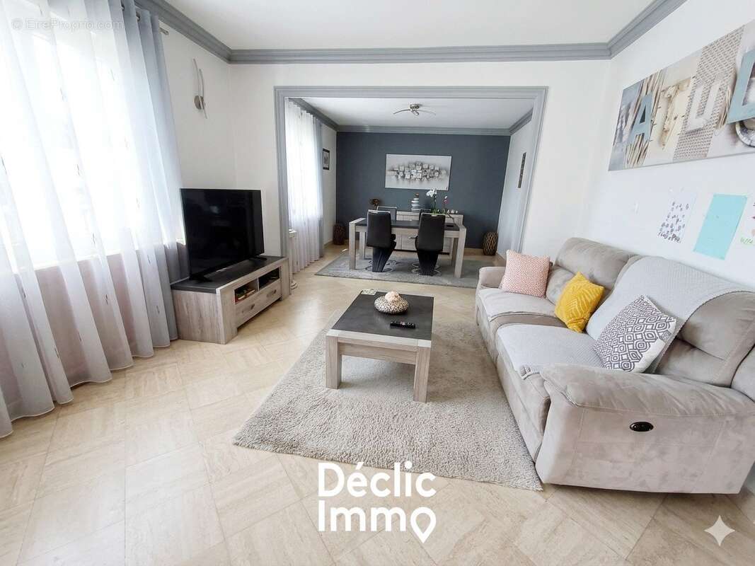 Maison à SAINTE-FLAIVE-DES-LOUPS