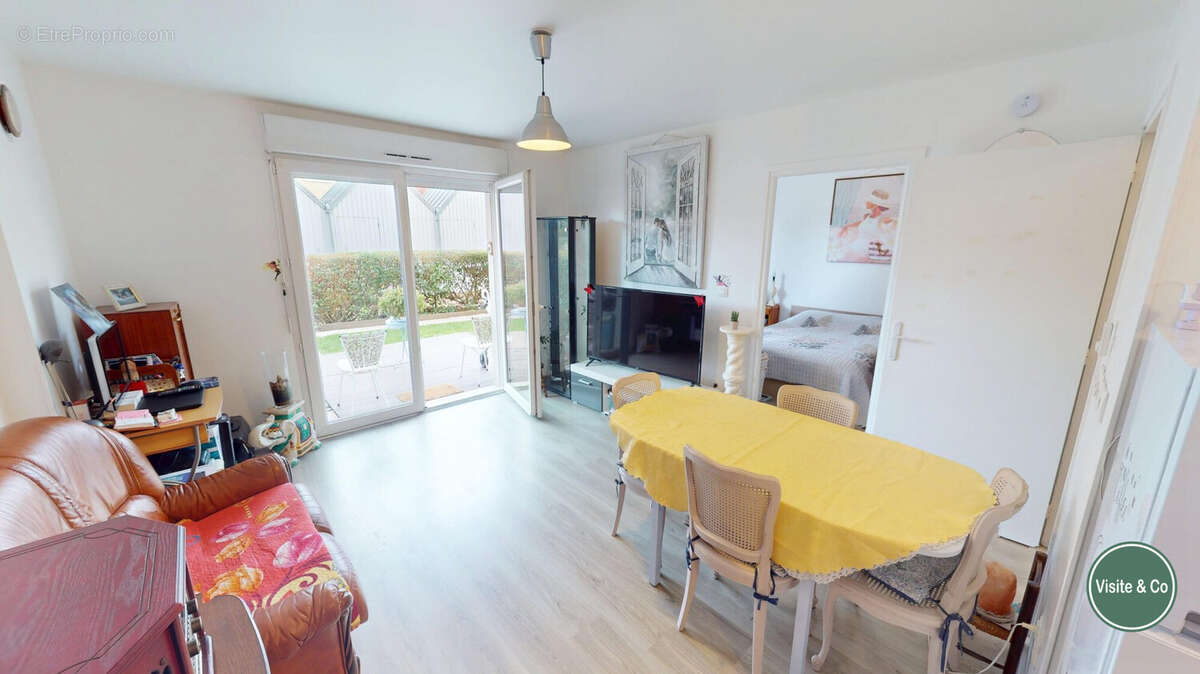 Appartement à COURSEULLES-SUR-MER