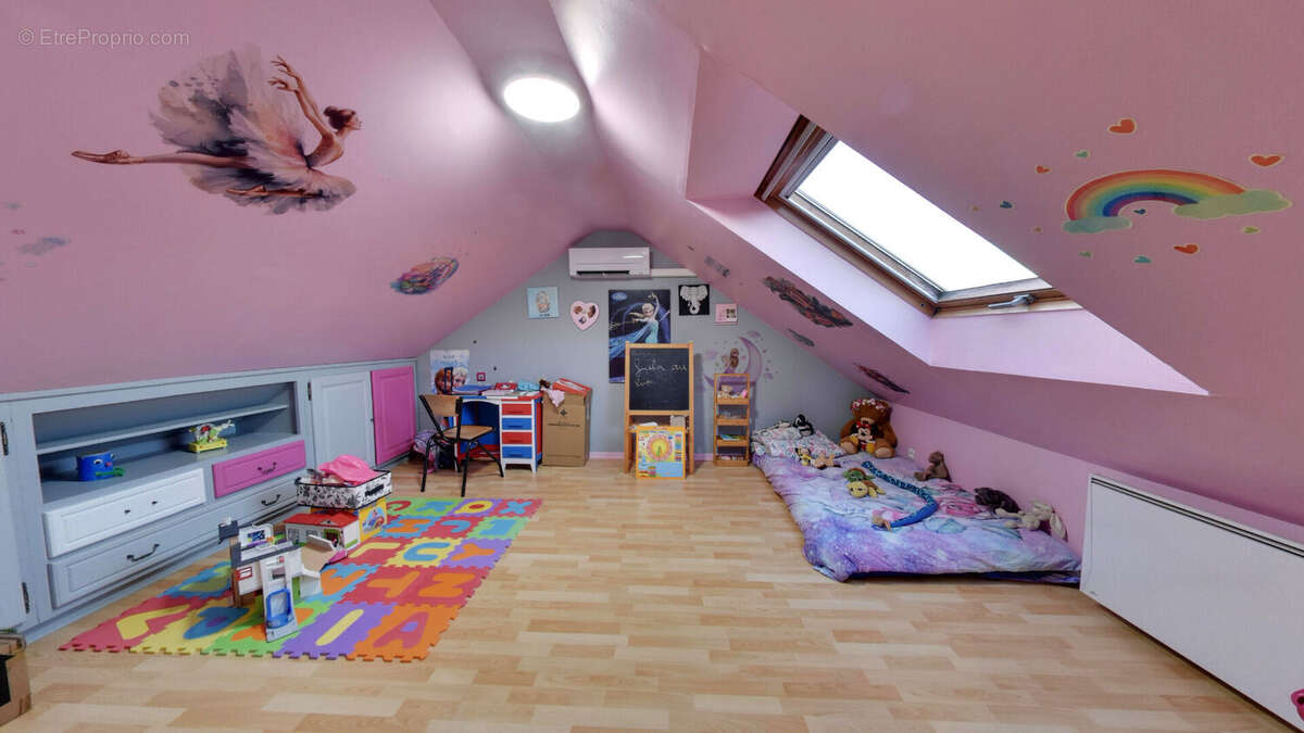 Maison à LUMIGNY-NESLES-ORMEAUX