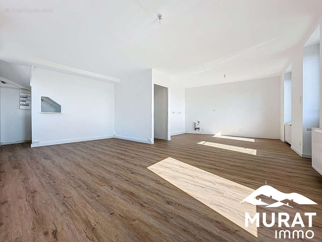 Appartement à CHAMALIERES