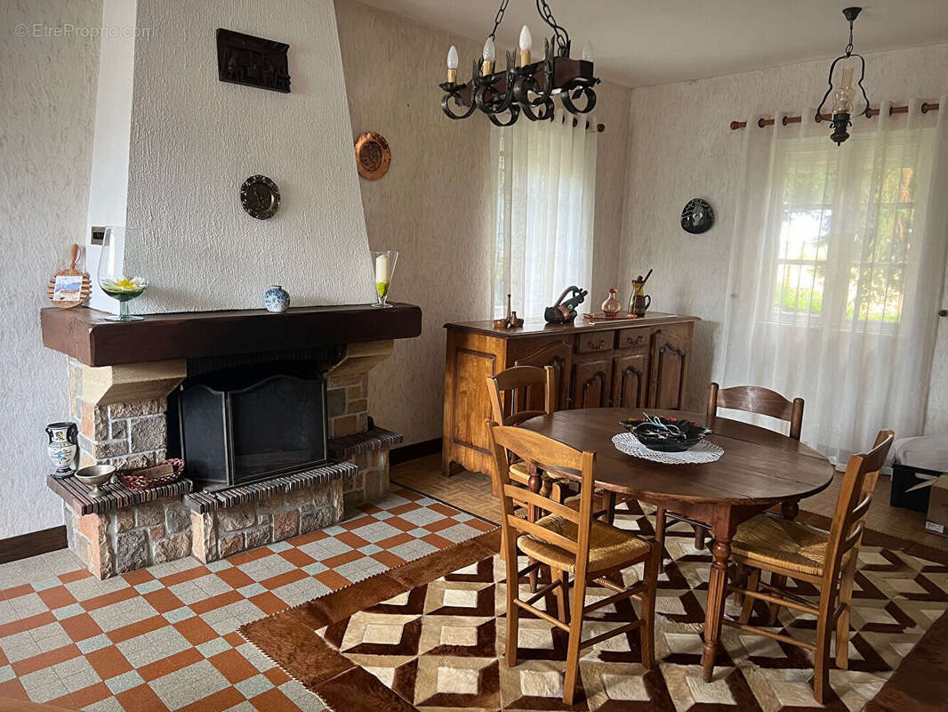 Maison à BERVILLE-EN-ROUMOIS