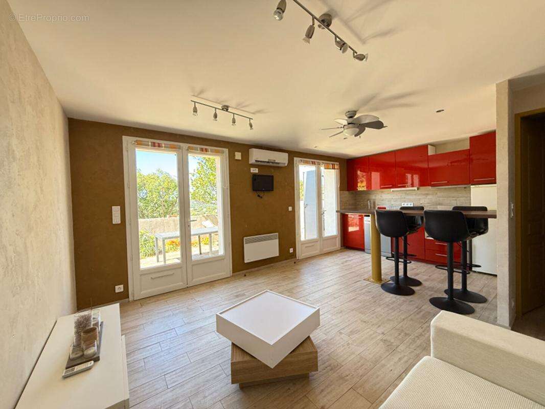 Appartement à LE LAVANDOU