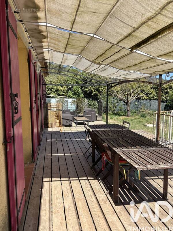 Photo 1 - Maison à BESSE-SUR-ISSOLE