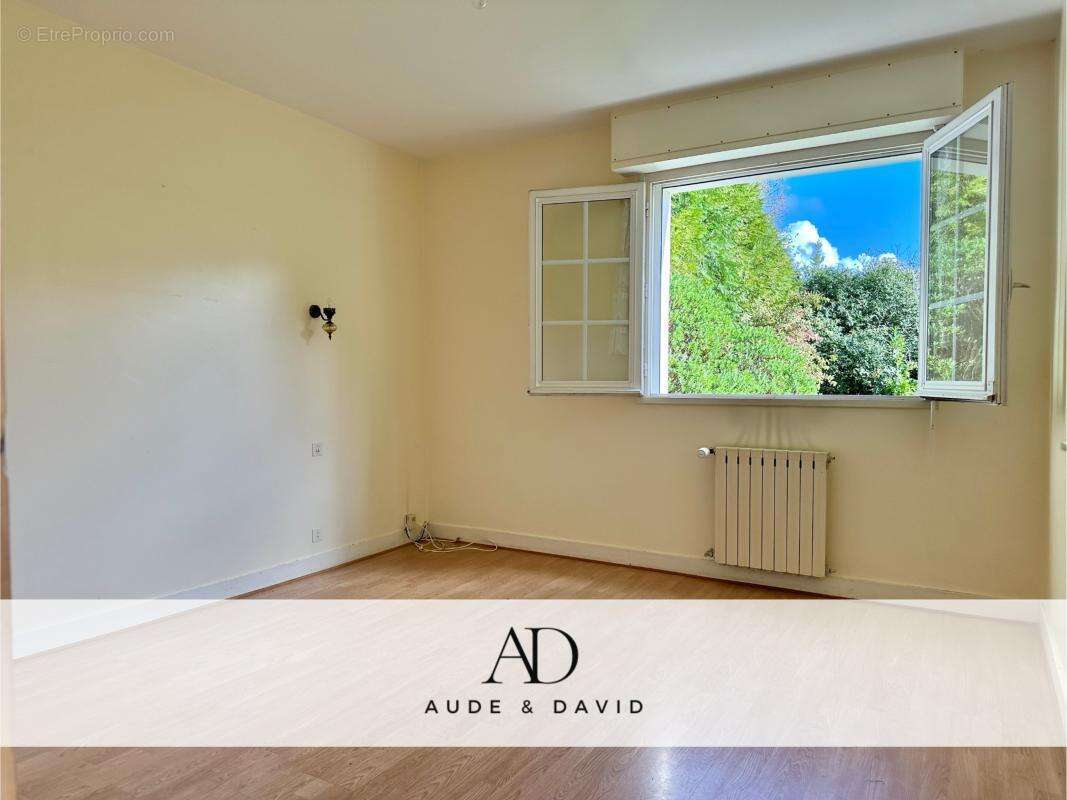 Maison 154 m² à Gouesnach  - photo 16