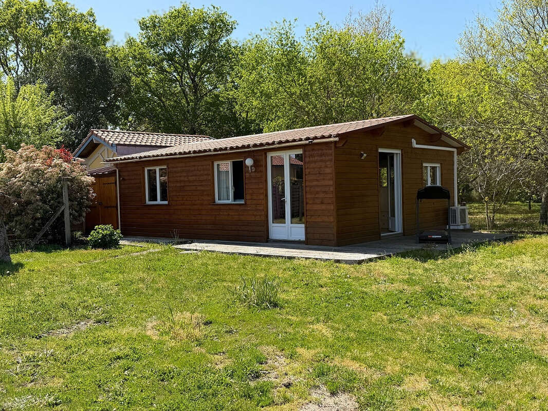 Maison à LIT-ET-MIXE