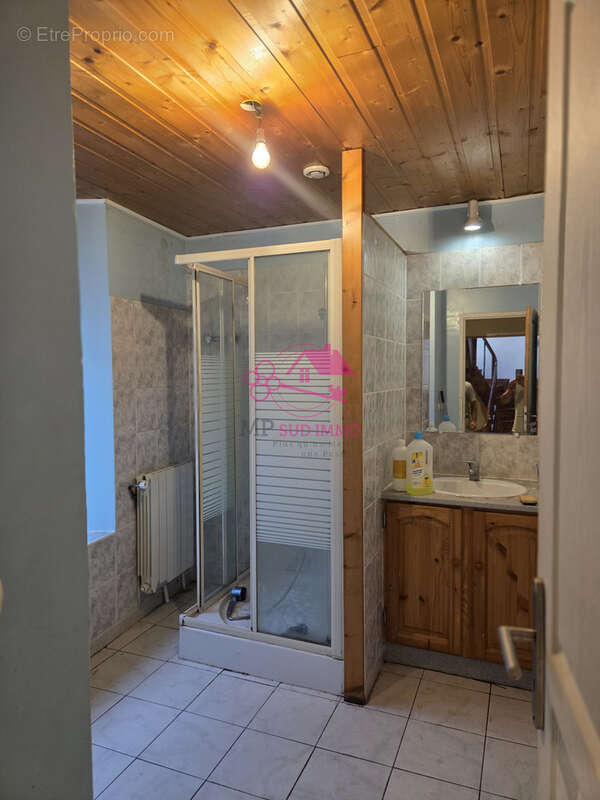 Maison à LAROQUE-D'OLMES