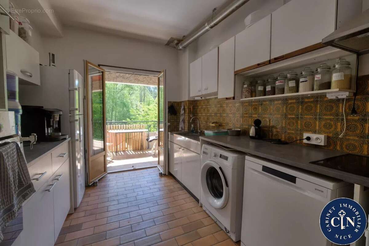 Maison 180 m² à Annot  - photo 5