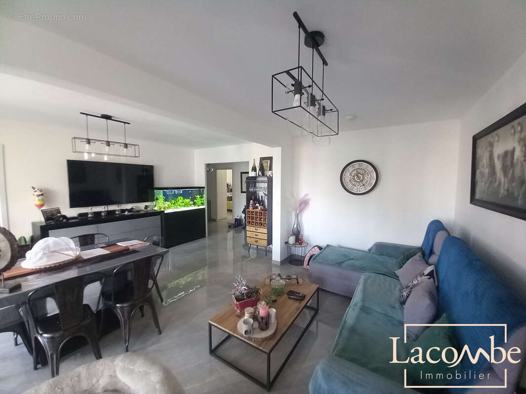 Appartement à ALBERTVILLE