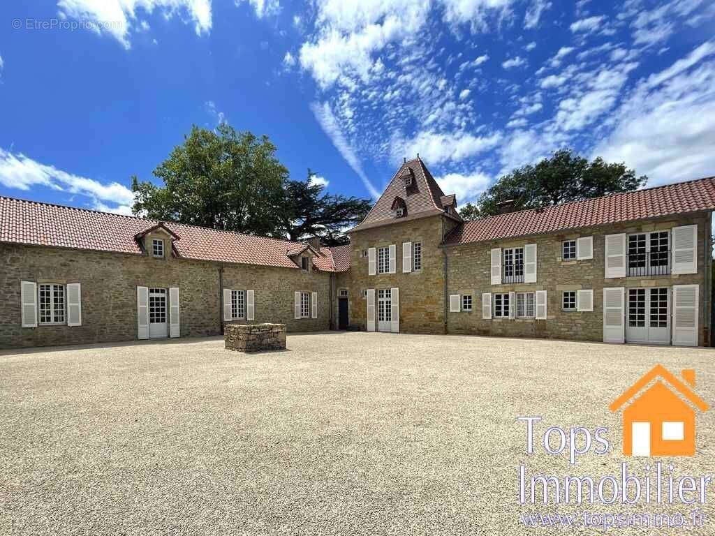 Maison à TOULONJAC