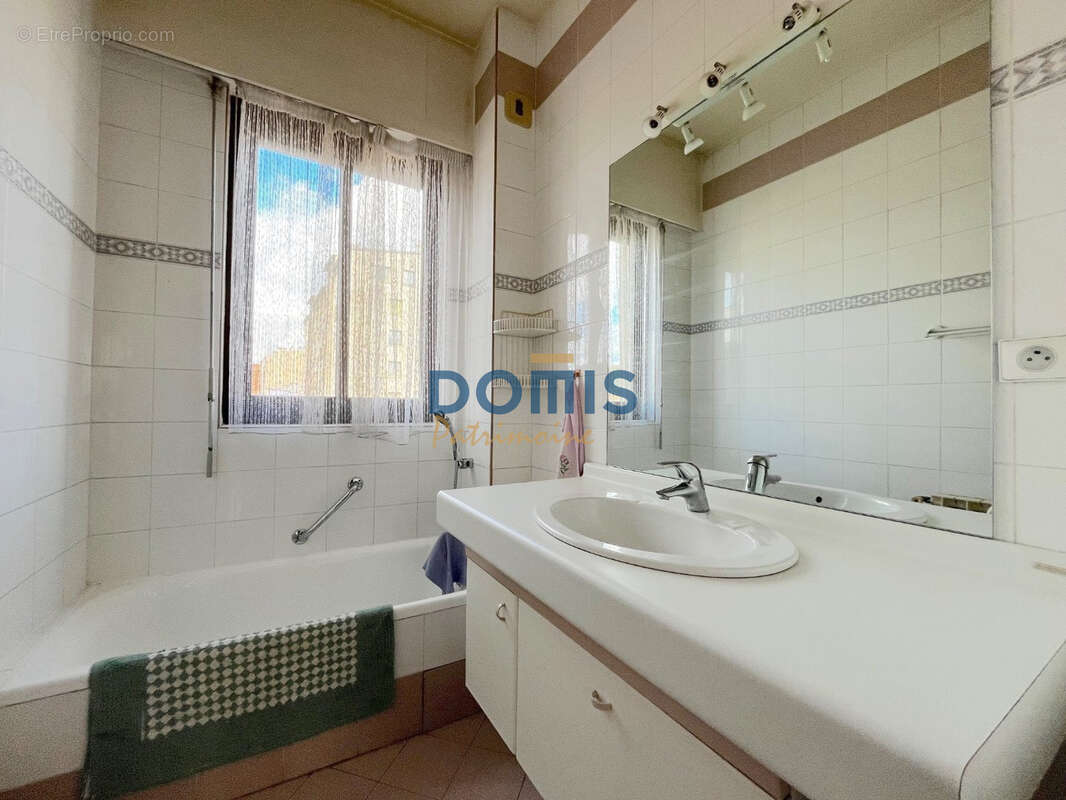 Appartement à NIMES