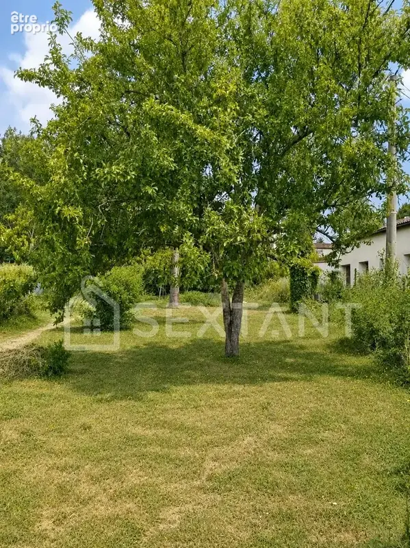 Maison de 120 m²  à rénover  4 chambres  grandes dépendances - photo 18