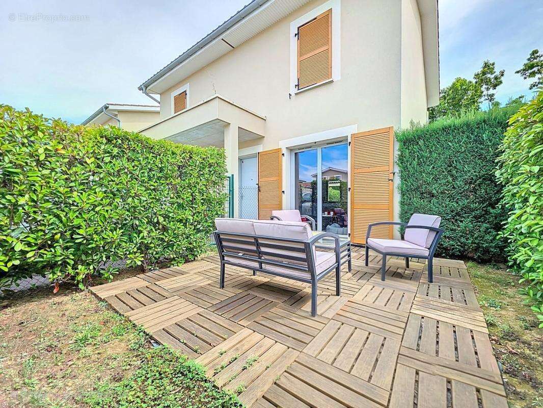 Maison à CHASSE-SUR-RHONE