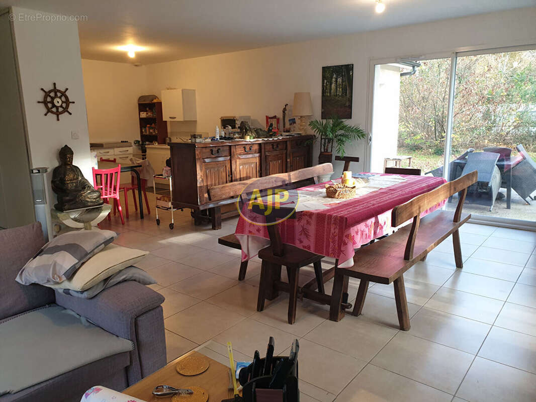 Maison à SAINT-VIVIEN-DE-MEDOC