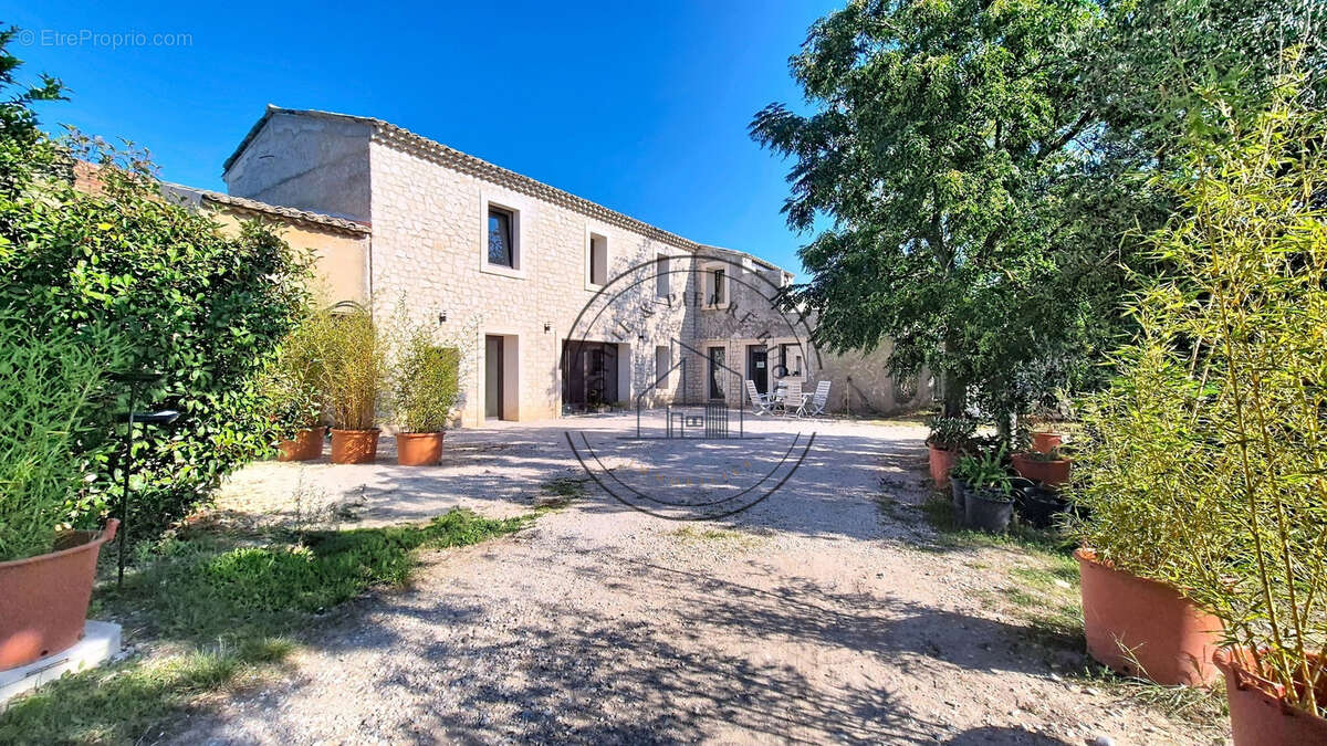 Maison à CHEVAL-BLANC