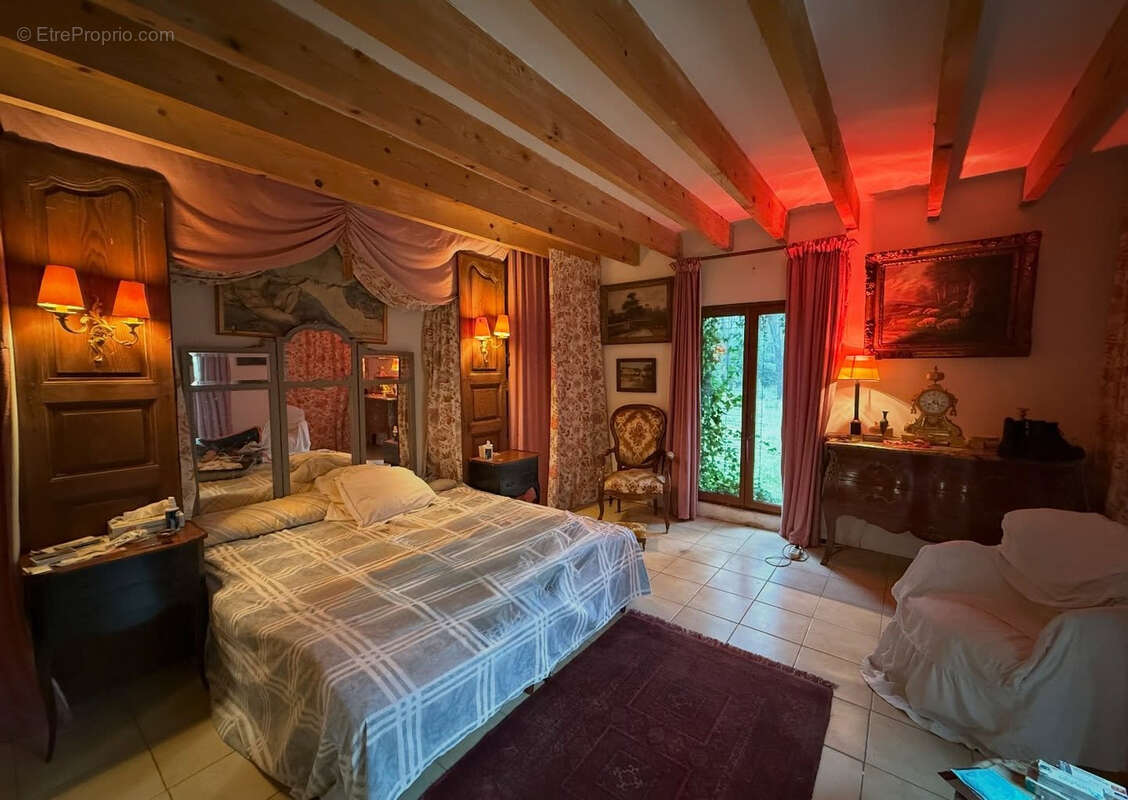 Maison à CAVEIRAC