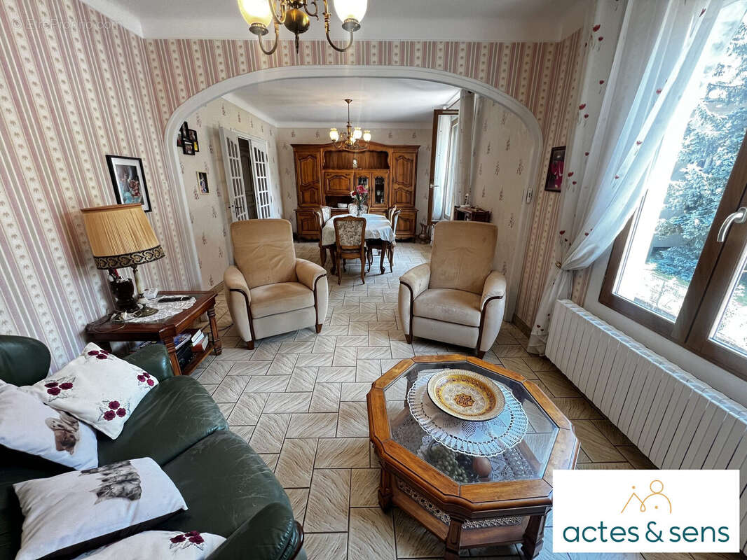 Appartement à SAINT-JEAN-DE-MAURIENNE