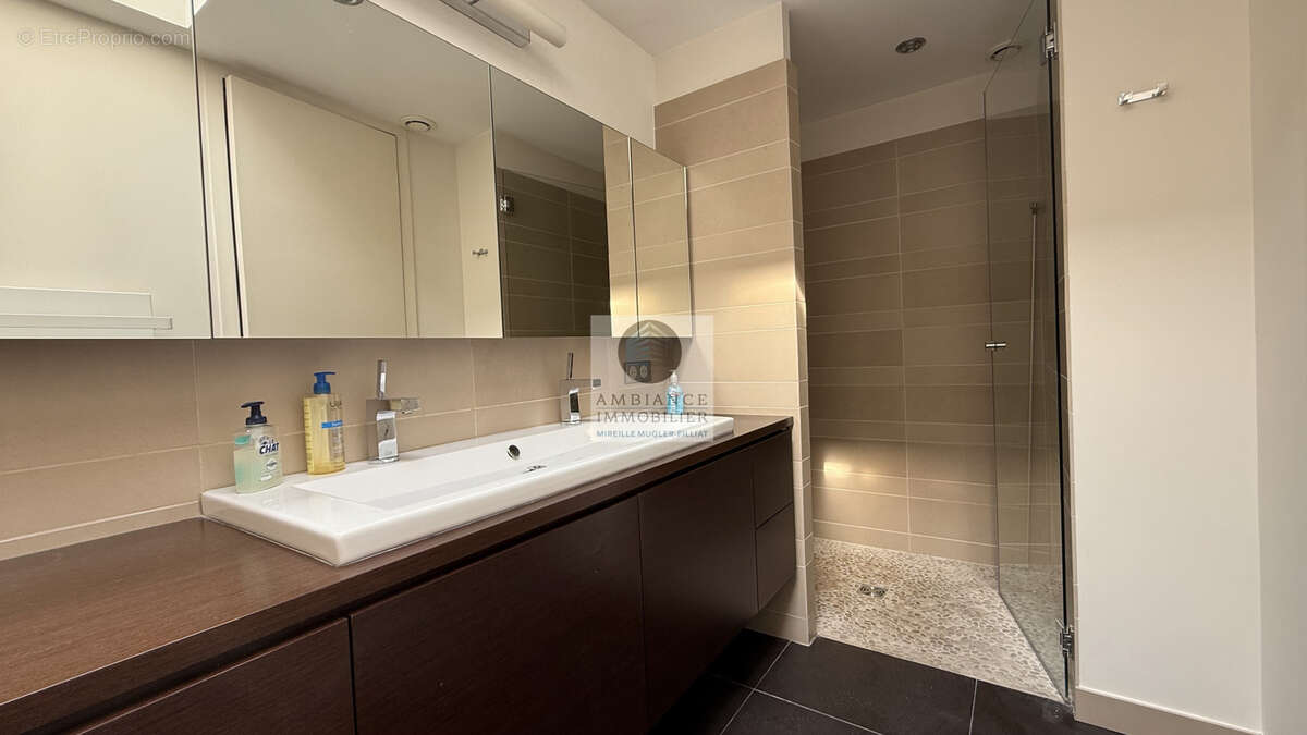 Maison à TOURNON-SUR-RHONE