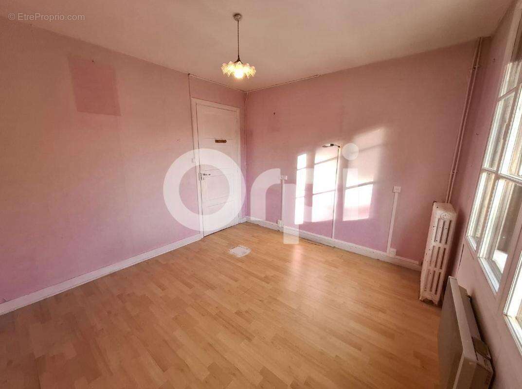 Maison à TROSLY-BREUIL