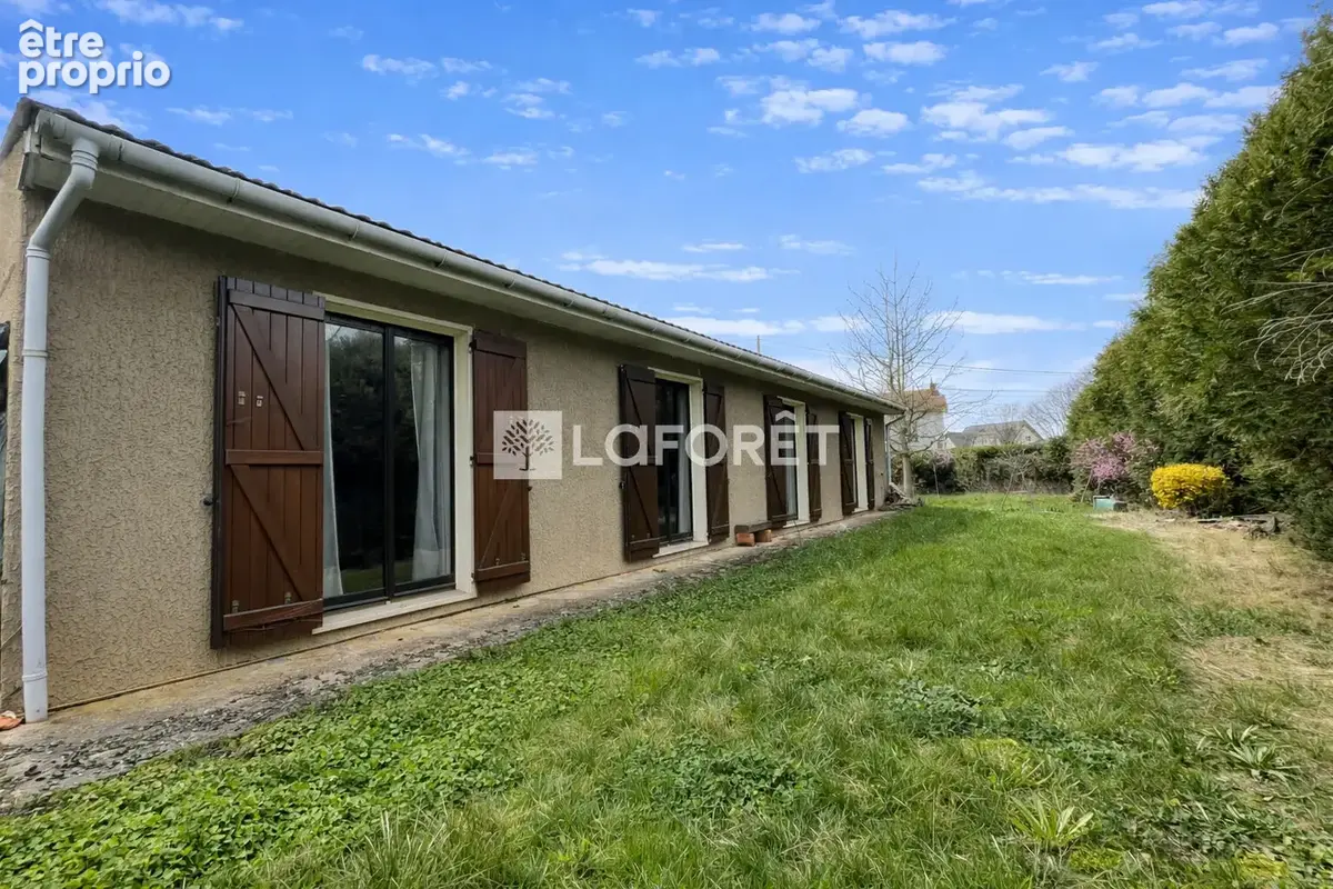 Maison plain-pied à rénover à Riorges, 117 m², terrain 960 m², grand séjour modulable, proche gare et commodités. Fort potentiel - photo 2