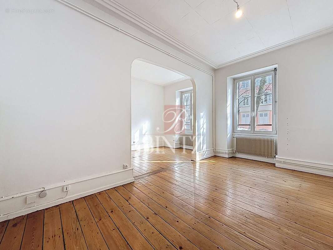 Appartement 77 m² à Strasbourg  - photo 2