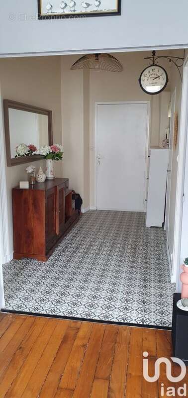 Photo 7 - Appartement à VILLEDIEU-LES-POELES