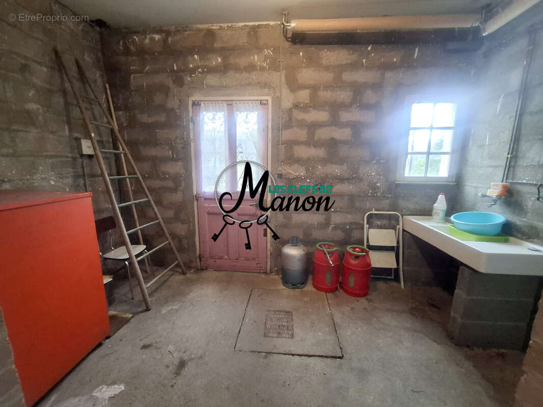 Maison à BESSINES-SUR-GARTEMPE