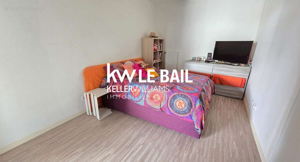 Appartement 63 m² à Saint-Ouen-L'aumone  - photo 7