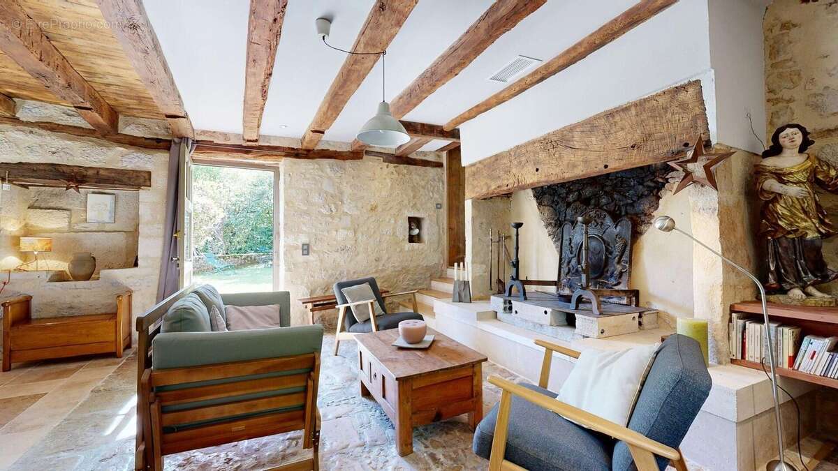 MaisonenpierresrenoveeavecgoutPiscinelargeterraine - Maison à SALIGNAC-EYVIGUES