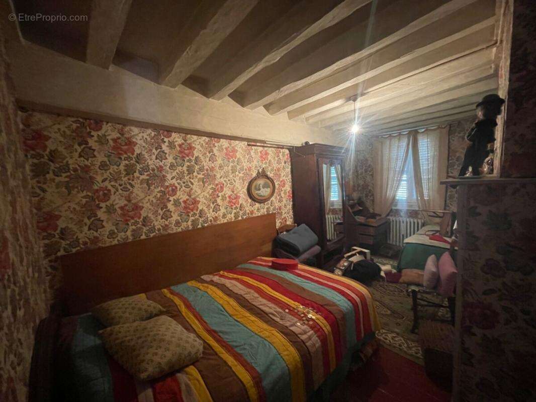 Maison à SAINT-MAURICE-LES-CHARENCEY