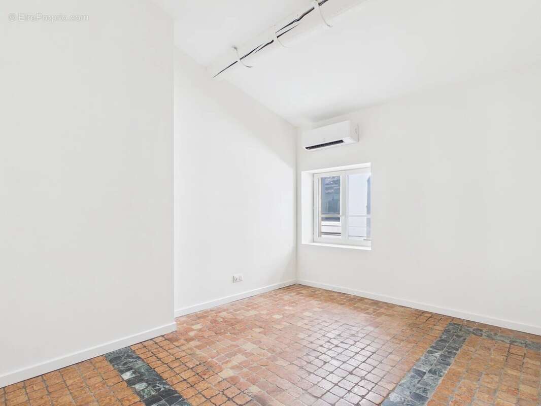 Deux appartements au charme historique avec possibilité d'en faire un seul - photo 16