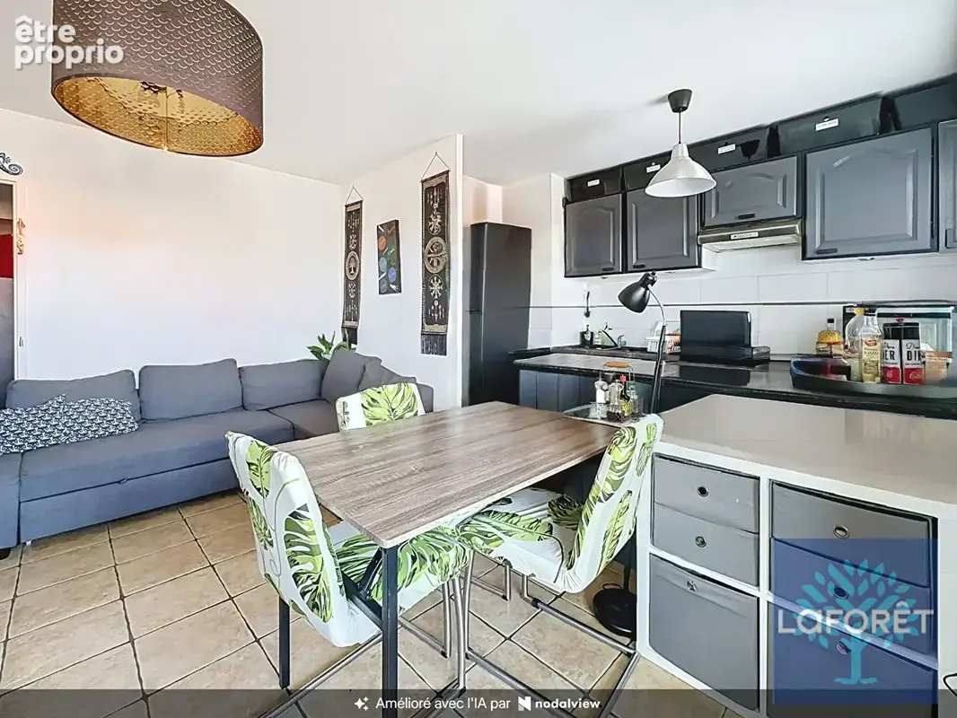 Appartement 3 pièces avec balcon et double parking en sous-sol - photo 2