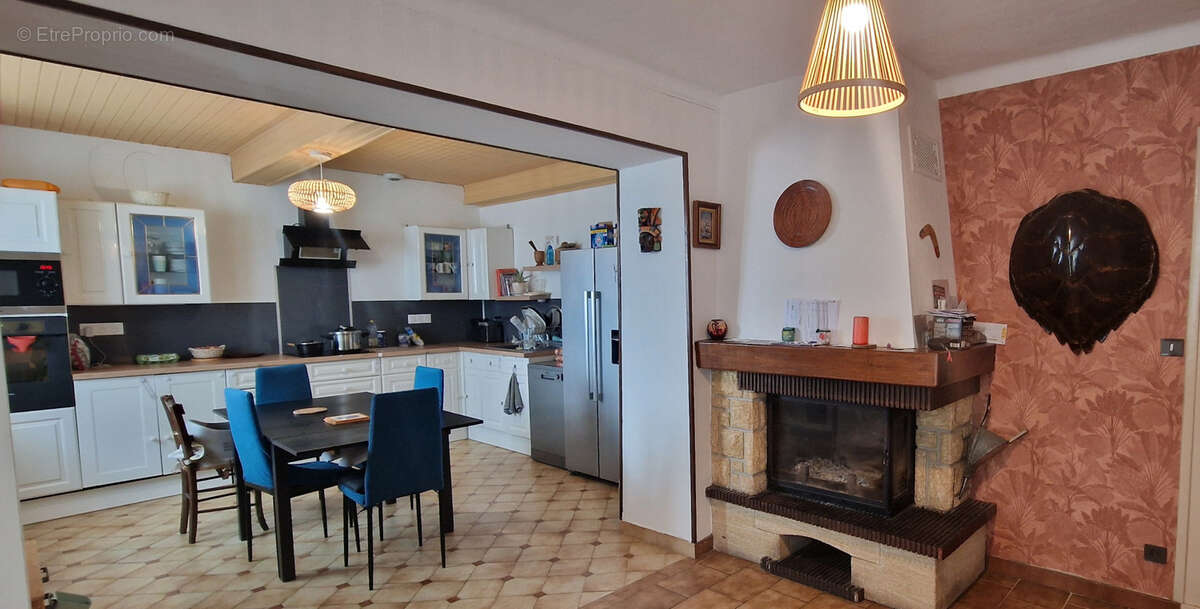 Maison à LA TOUR-DU-PIN