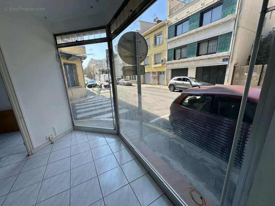 Commerce à PERPIGNAN