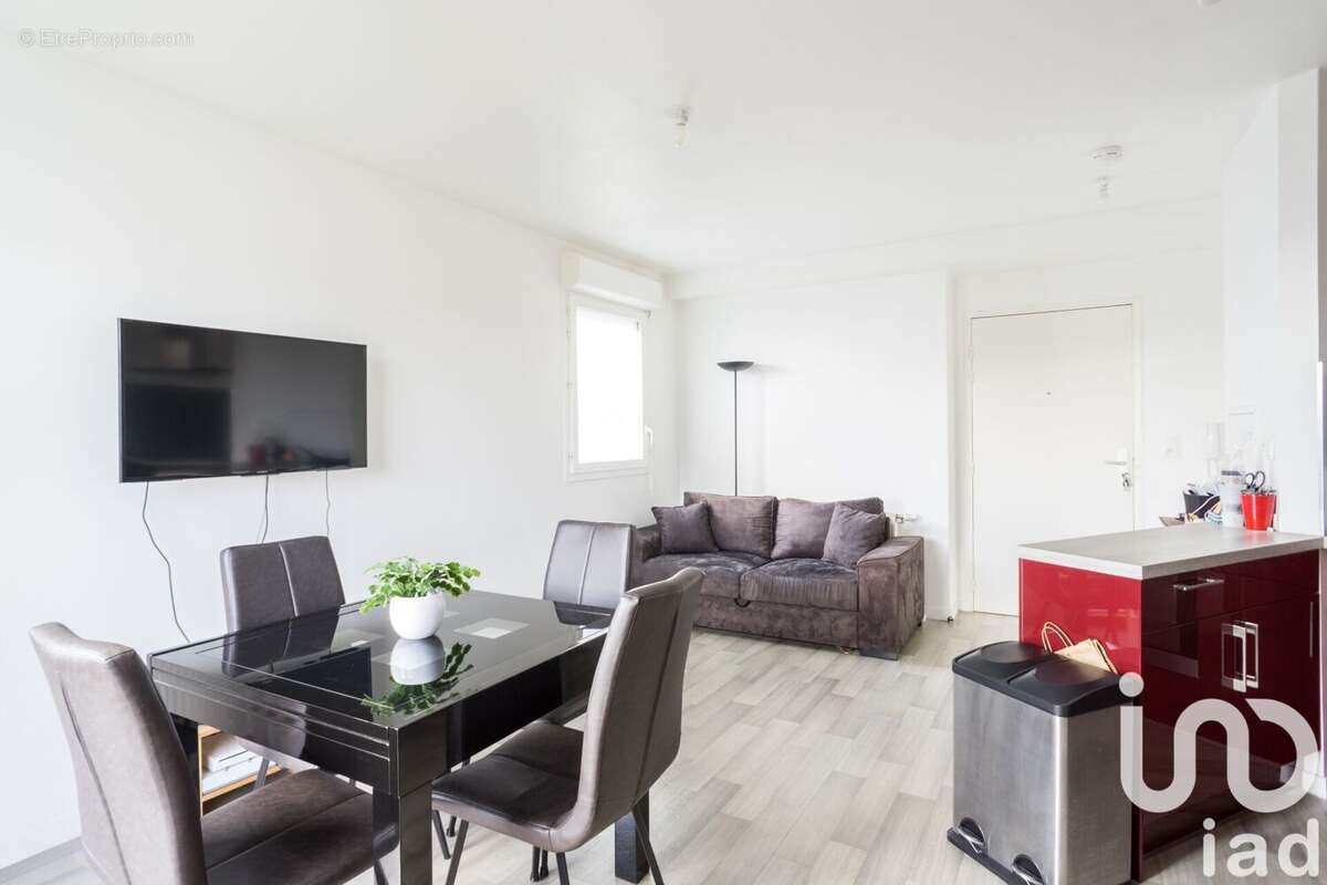 Photo 4 - Appartement à CLAYE-SOUILLY