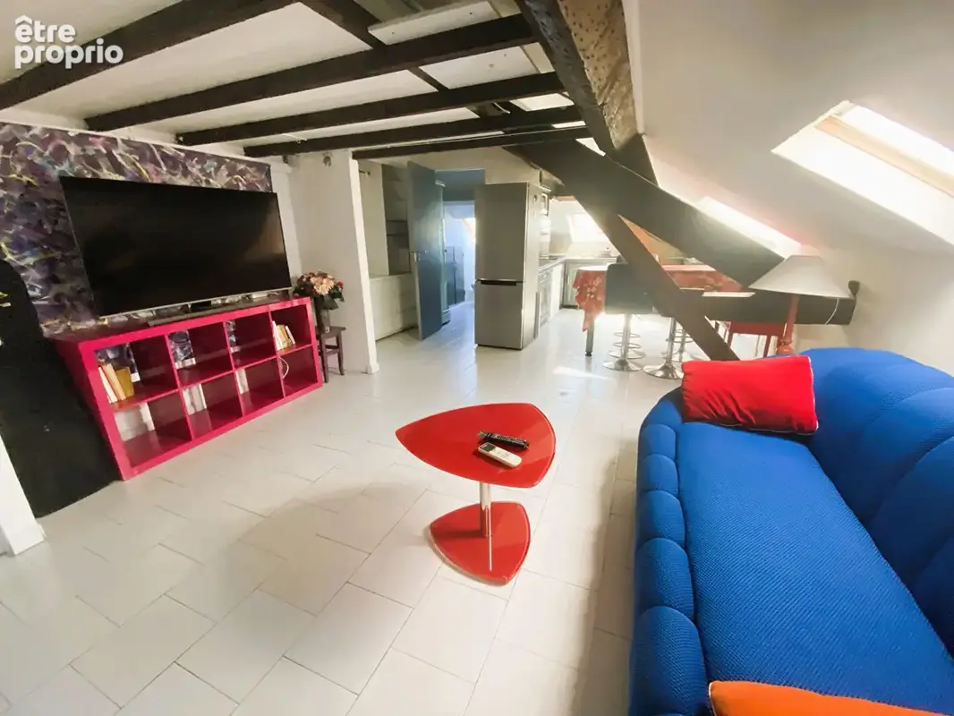 Appartement T1 à vendre à La Londe-les-Maures avec vue mer - Idéal investisseur - photo 3
