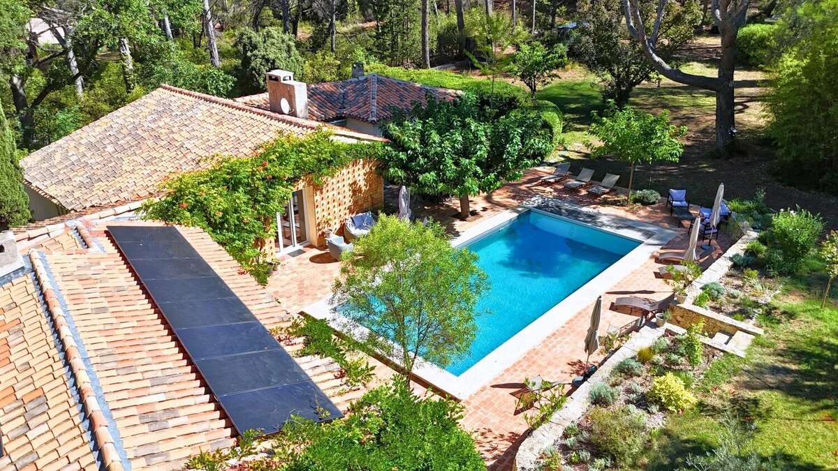 Maison à LE THOLONET