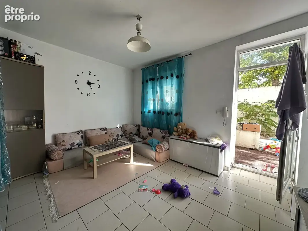 Appartement à MARSEILLE-13E
