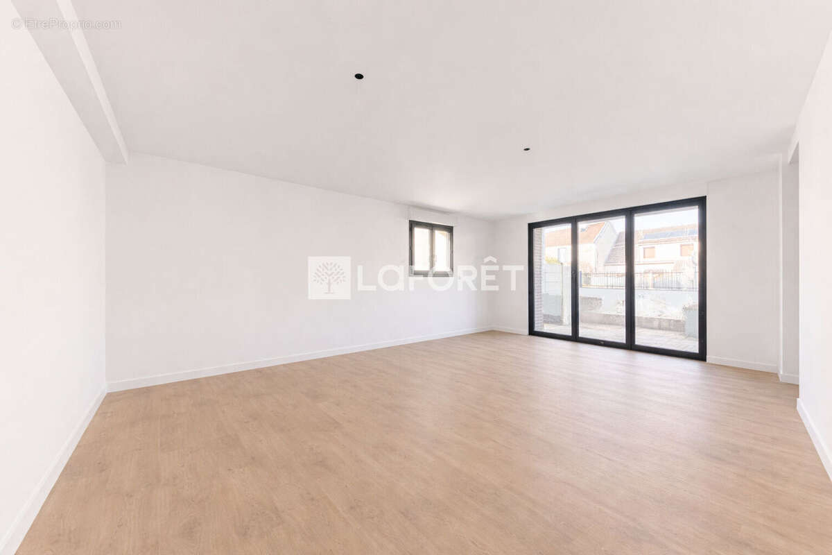 Appartement Pontault Combault 4 pièce(s) 72.5 m2 - photo 8