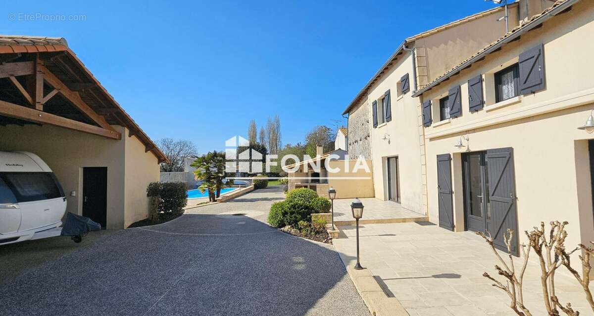 Maison à CHAURAY