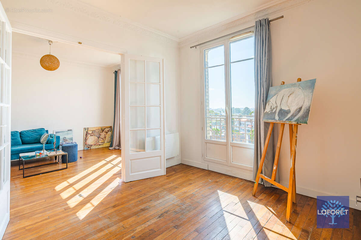 Appartement à LE RAINCY