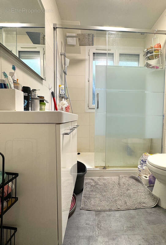 Appartement de 3 pièces en duplex à proximité de la Mairie et de la gare RER B - photo 8