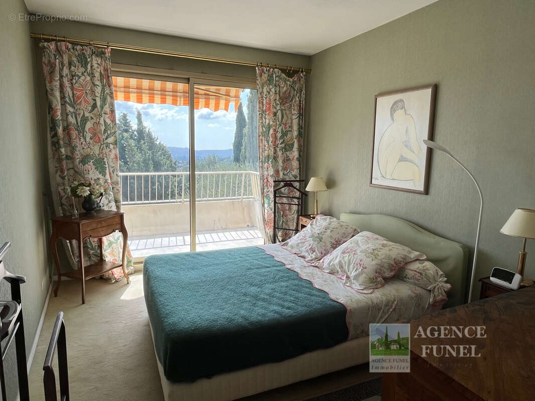 Appartement à GRASSE