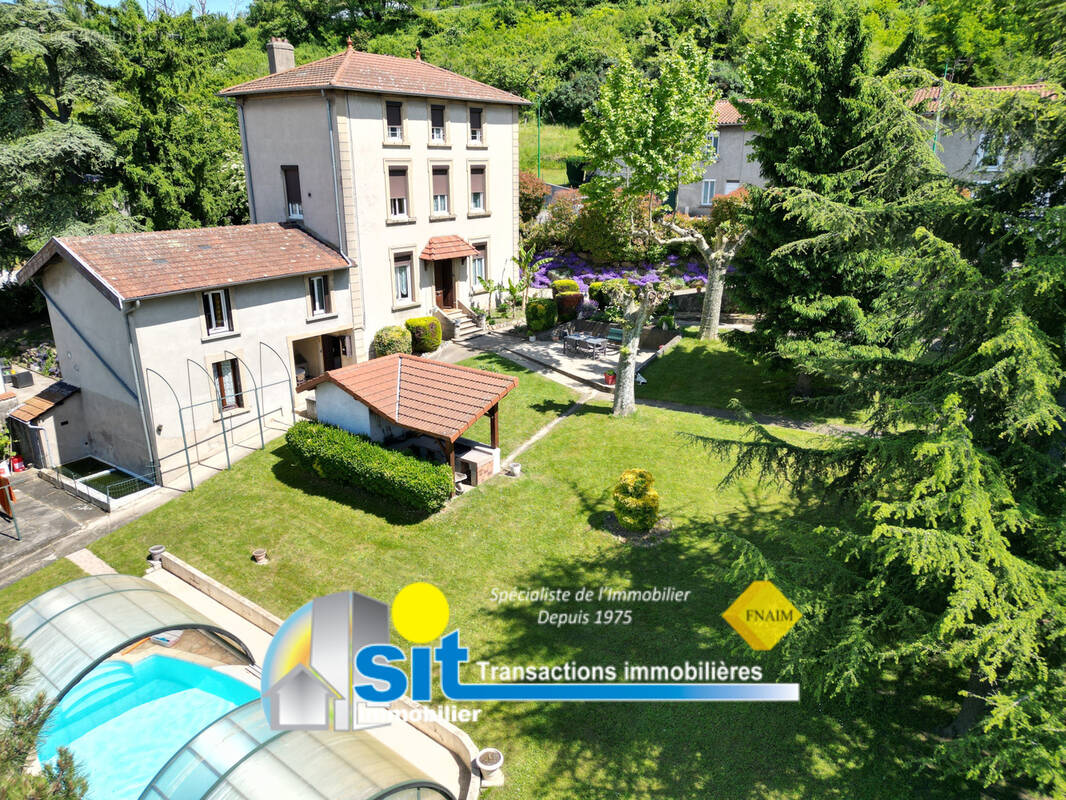 Maison à REVENTIN-VAUGRIS