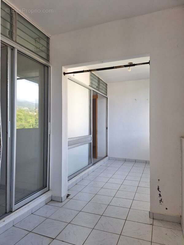 Appartement à BASSE-TERRE